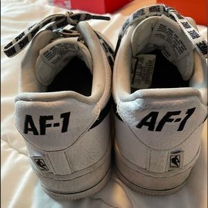 Nike Air Force in excellent used condition.  Size 7.5 M